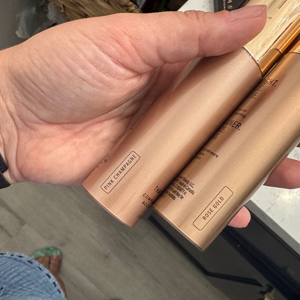 JLo highlighter That Star Filter Complexion Booster - Tan - Picture 2 of 2